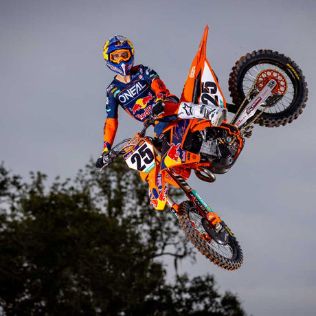 Motocross Jump: Motorcycling in 2024